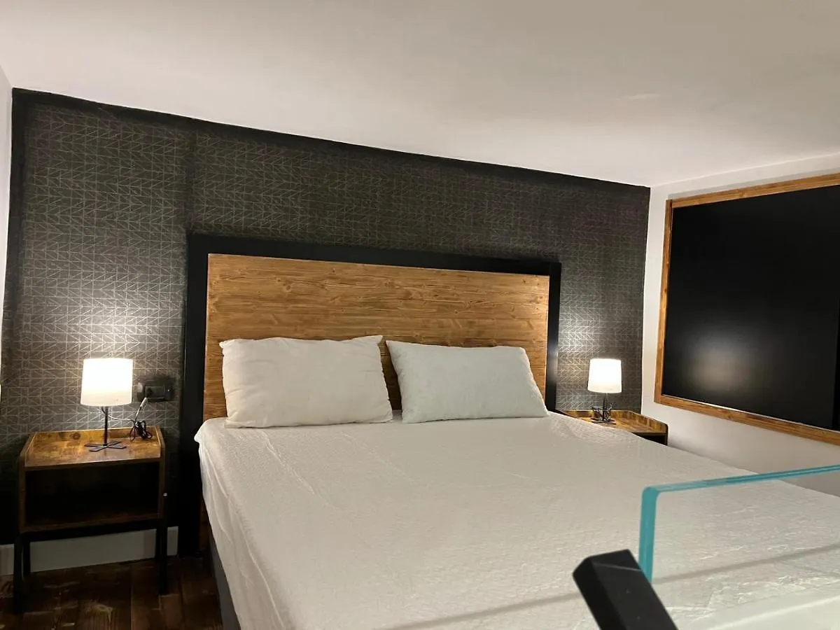 Dreaming Castel Sant'Elmo Apartment Naples