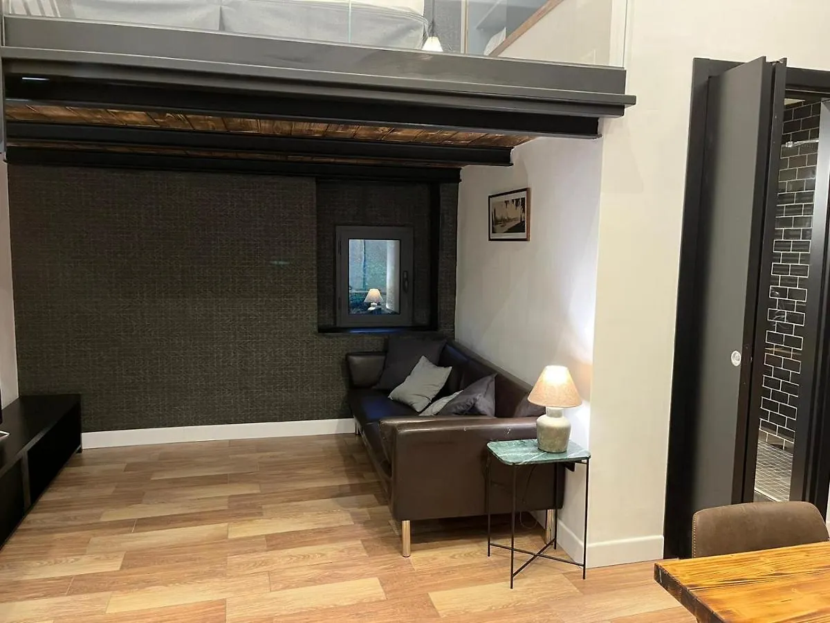 Dreaming Castel Sant'Elmo Apartment Naples